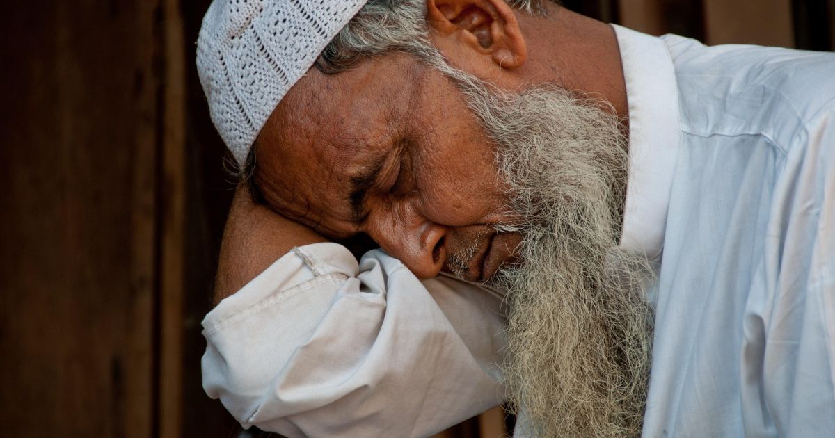 Bahaya Tidur Setelah Sahur: Jangan Anggap Remeh, Ini Risikonya bagi Tubuh!