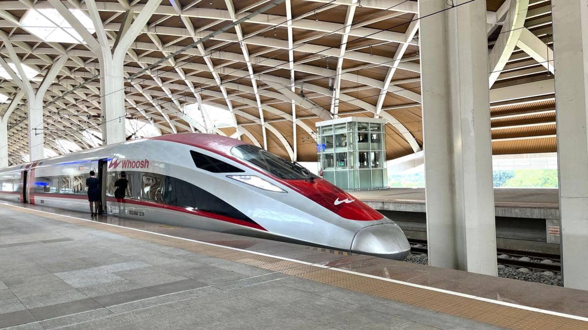 Libur Panjang Serentak, 133 Ribu Tiket Whoosh Terjual Habis Jelang dan Selama Momen Nyepi-Lebaran 2026