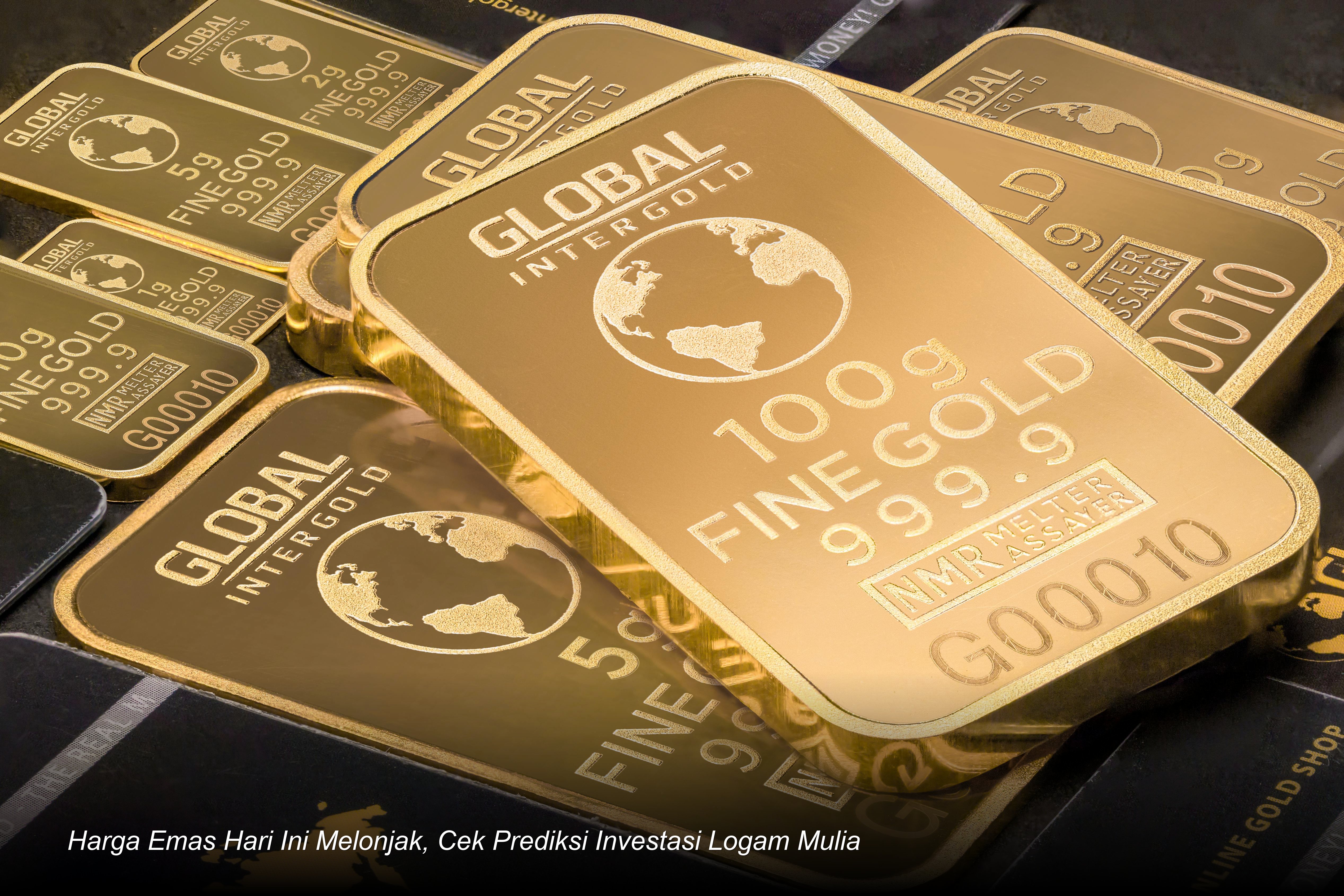 Emas batangan Antam berkilauan di atas grafik harga logam mulia yang menunjukkan tren kenaikan.